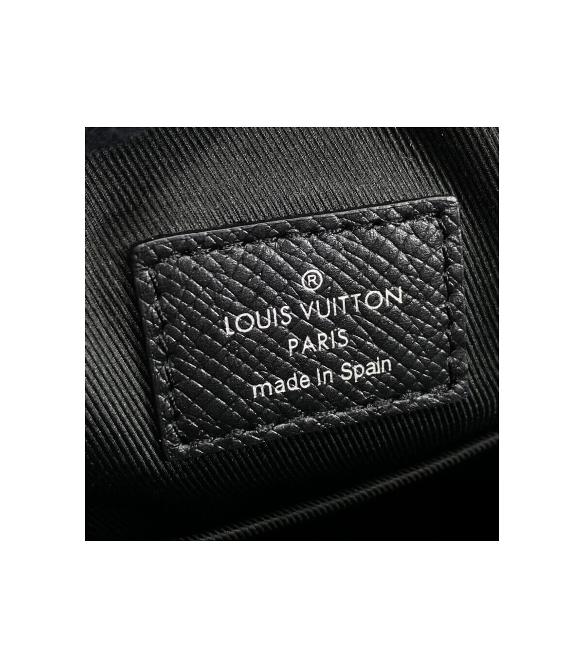 Authentic LOUIS VUITTON Taiga rama Outdoor sling bag M30741  #M30-741-A00-0000