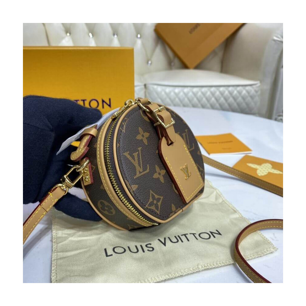 Louis Vuitton, Bags, Auth Louis Vuitton Monogram Mini Boat Chapeau M44699  Womens Shoulder Bag