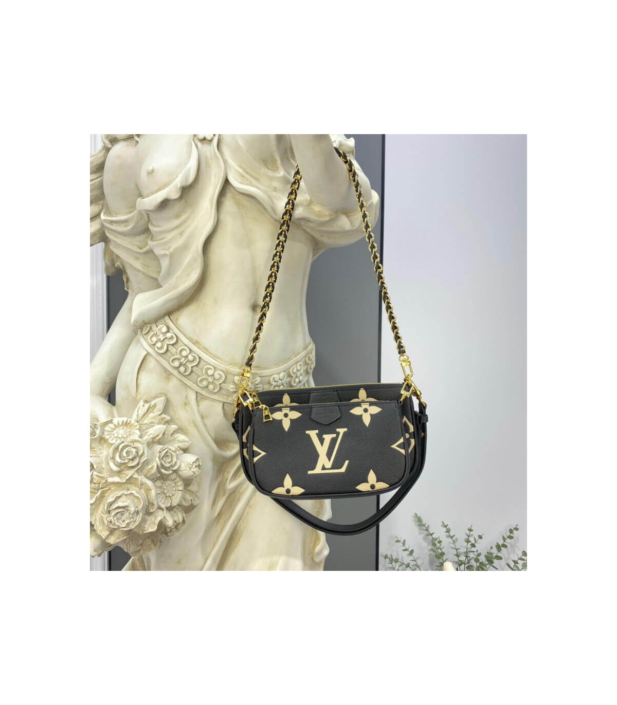Louis Vuitton Bicolor Multi Pochette Accessoires Brown/Cream